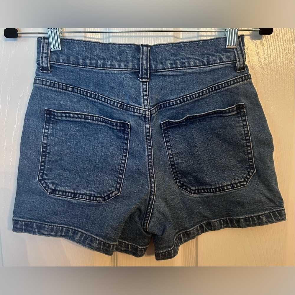 Madewell High Rise Jean Shorts Patch Pocket Edition/Blue Denim- Size 24 - Picture 3 of 4